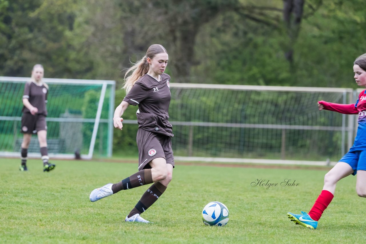 Bild 139 - wCJ VfL Pinneberg3 - St.Pauli : Ergebnis: 2:1